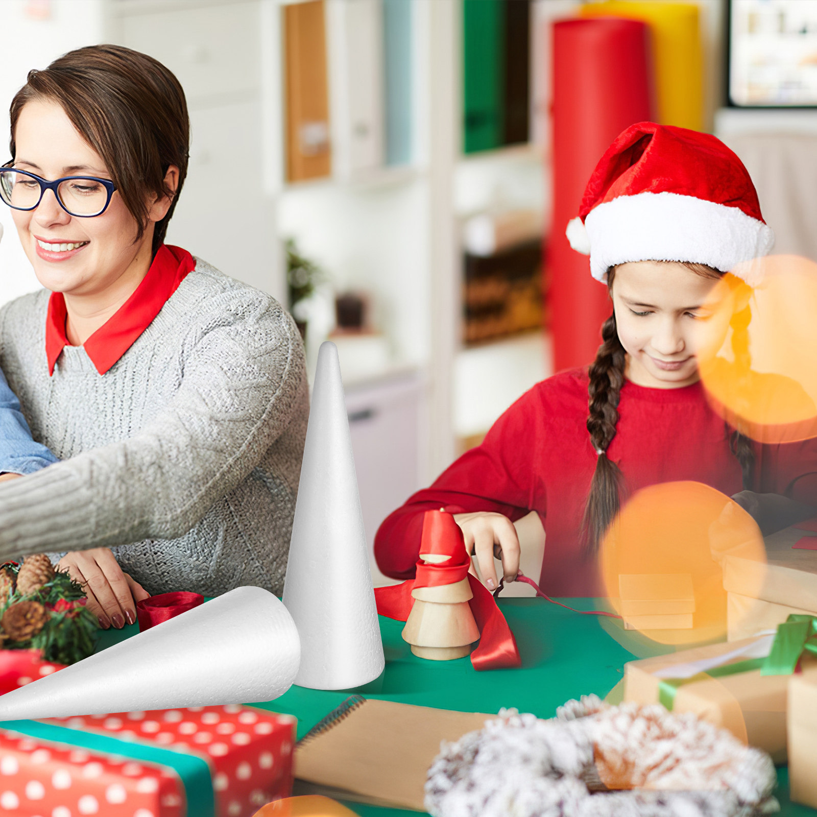 Art Craft Holiday - قطعتان من مخاريط الفوم متعددة الاستخدامات