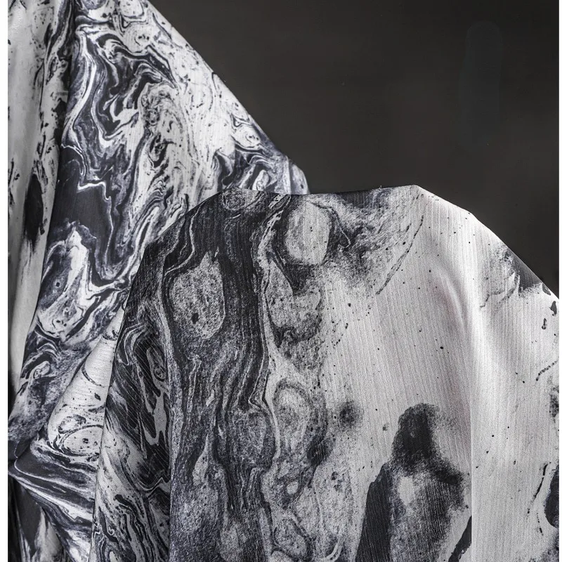 لوحة حبر من نسيج الشيفون الأسو - مراجعة Silk Painting Dye وسعره